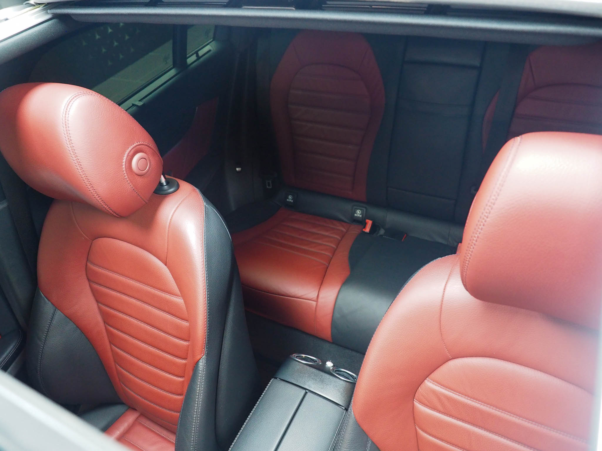 จองแล้ว GLC43 AMG Coupe 4Matic W253