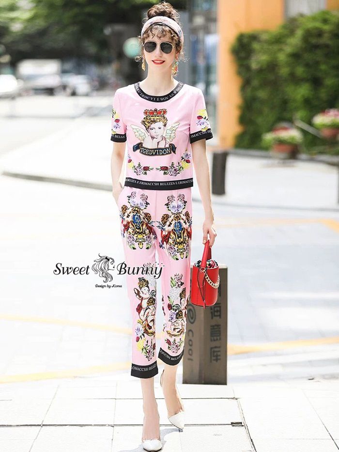 เสื้อคมกลมแขนสั้น เสื้อมีซิปด้านข้างเพื่อสวม