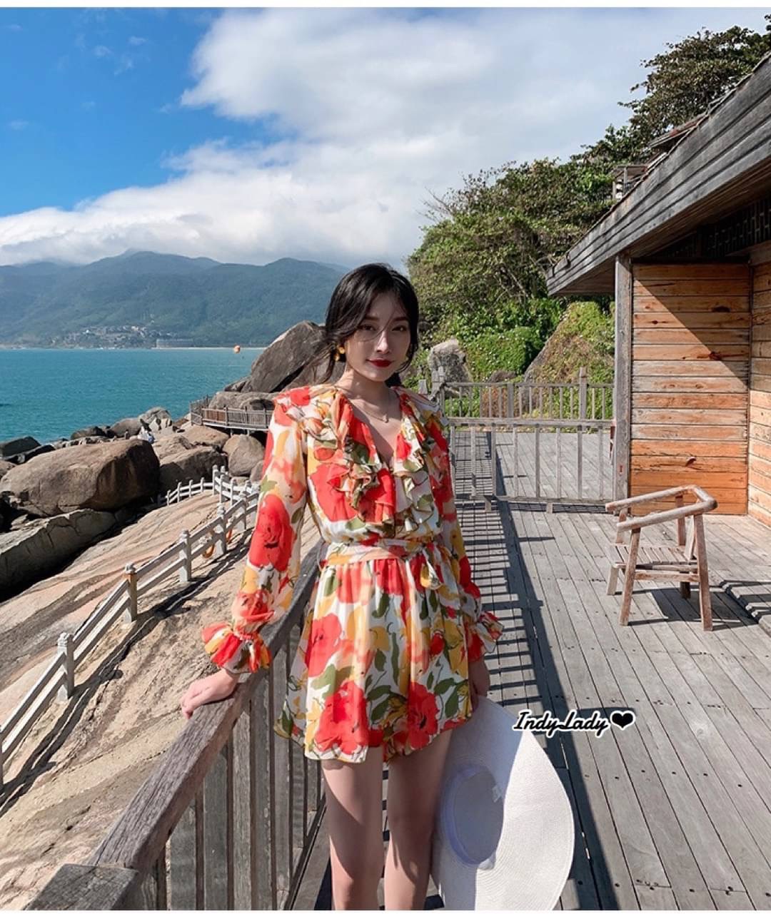 Jumpsuit จั๊มสูทขาสั้น แขนยาว