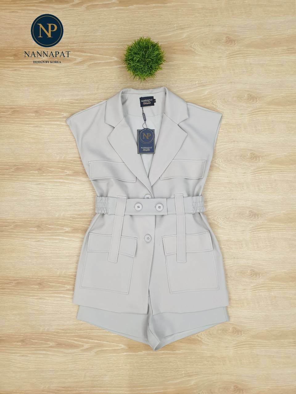 เสื้อคอปกแขนกุด กระดุมหน้า