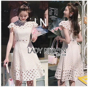 Mini Dress เดรสสั้นผ้าลูกไม้สีพาสเทลหวาน