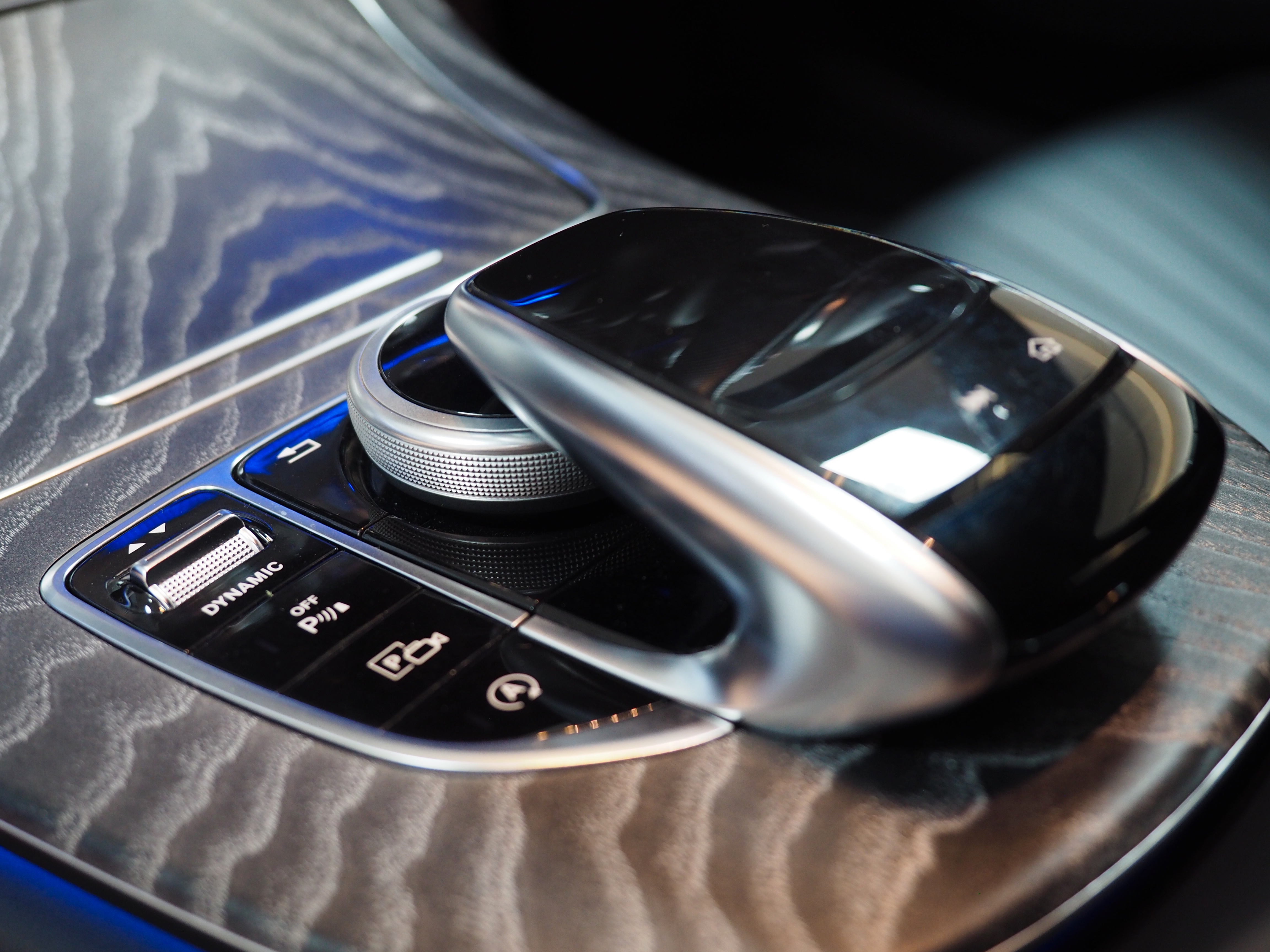 จองแล้ว CLS300d AMG Premium W257