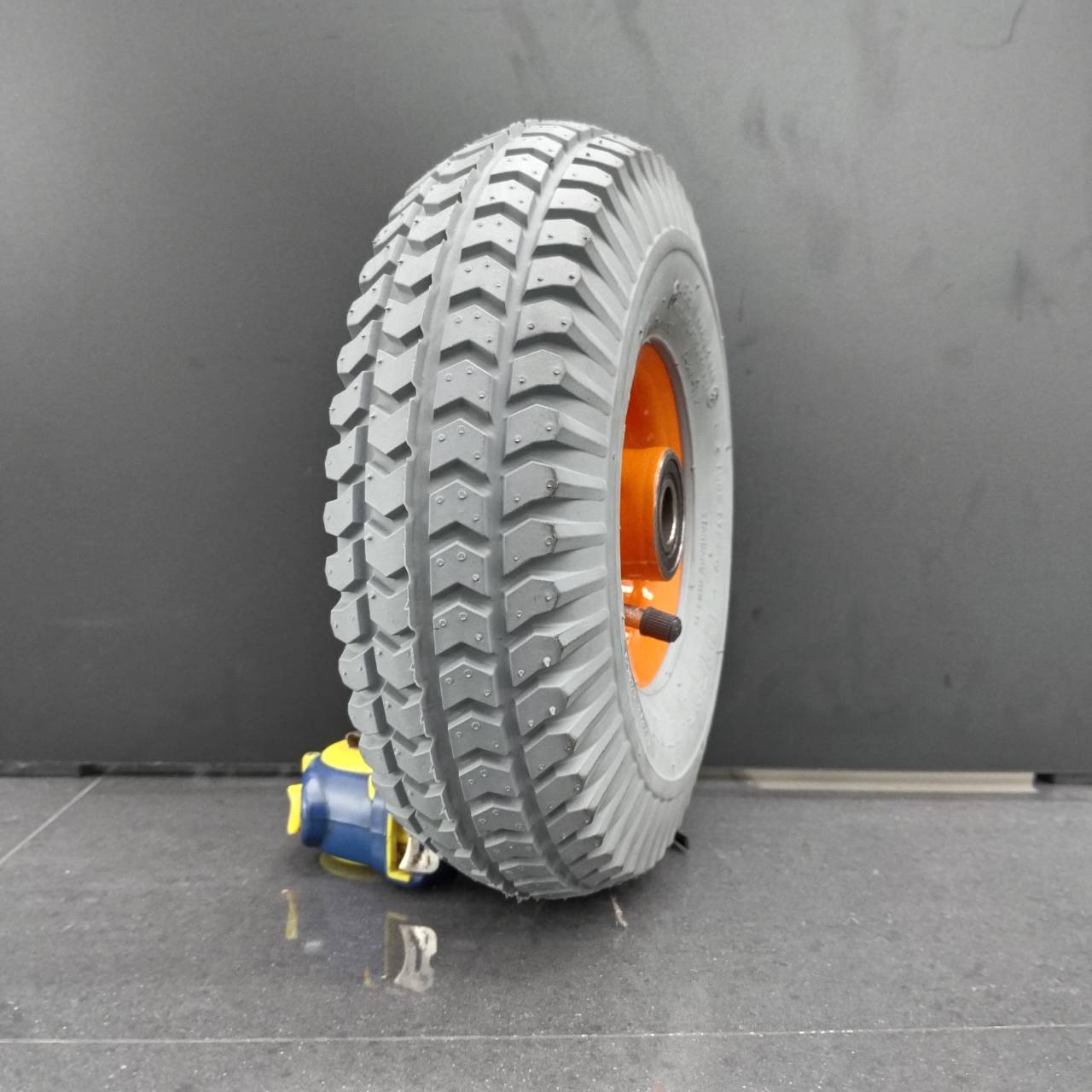 ยางนอกพร้อมยางใน+กระทะล้อ 260x85 (3.00-4) 4PR ยี่ห้อ CHENG SHIN