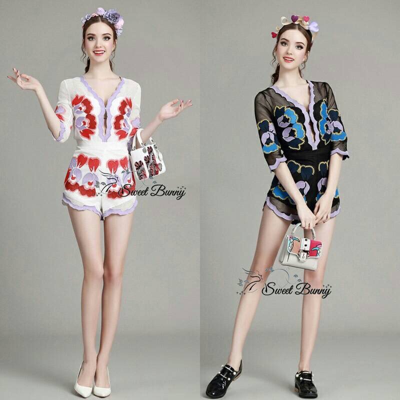 Lady Ribbon Online SW 17090616 Sweet Bunny Present... Petite Embroidered Floral Playsuit