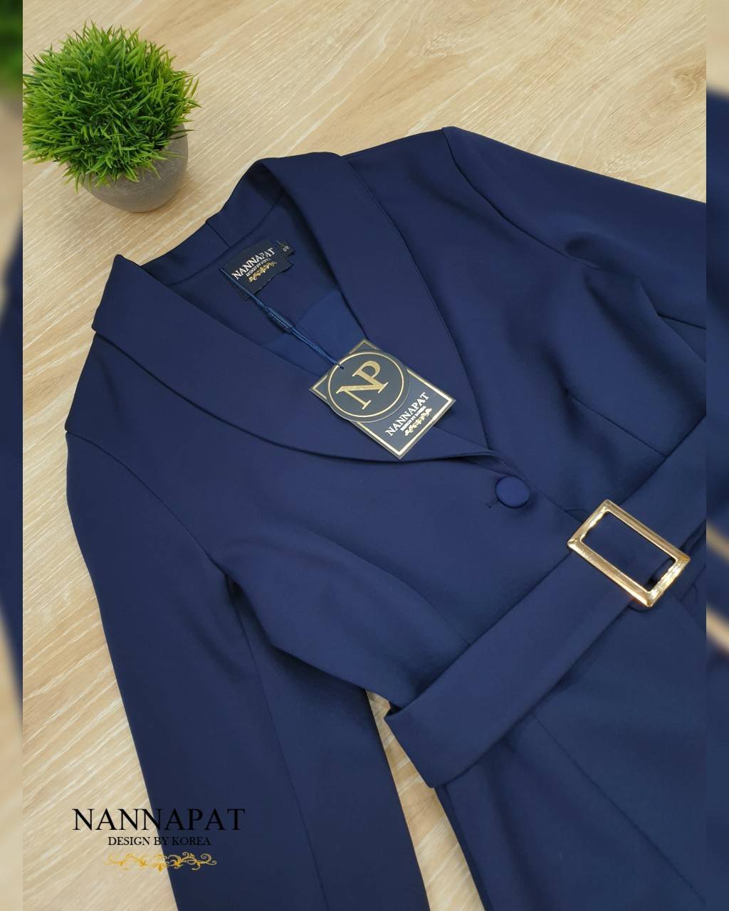 เสื้อกระดุมหน้ากางเกงมีกระเป๋าข้าง