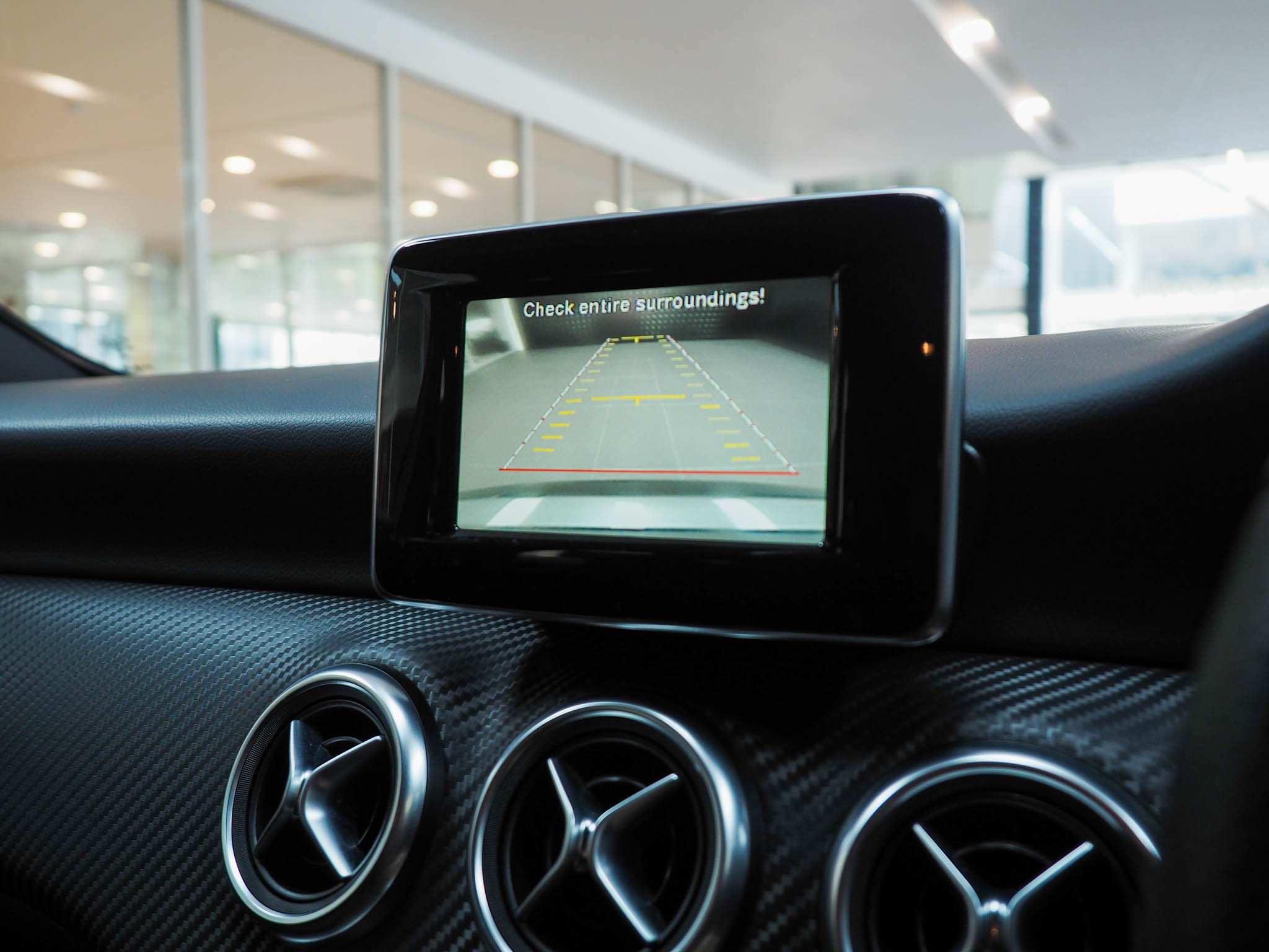 จองแล้ว A180 AMG Sport W176