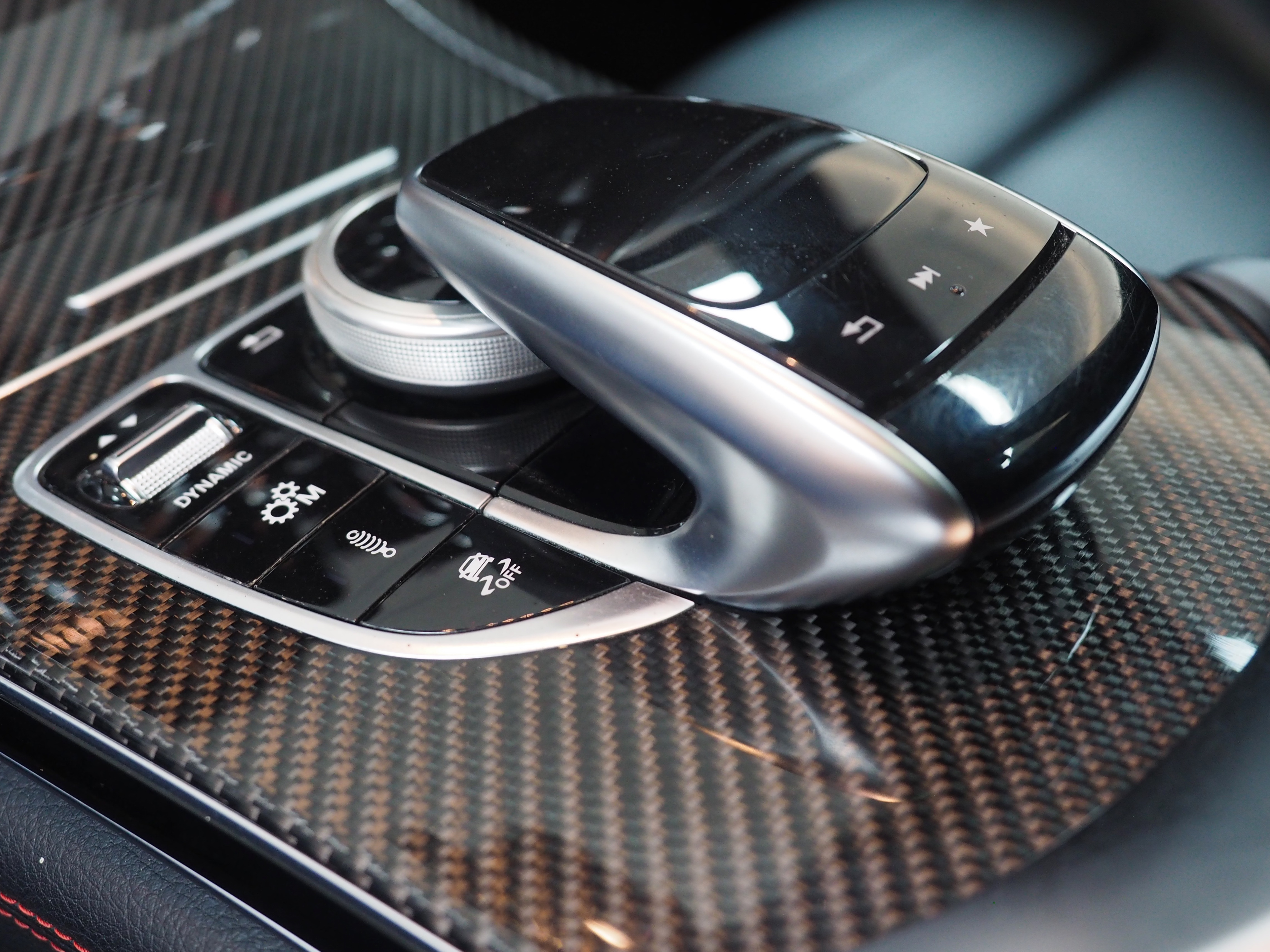 จองแล้ว GLC43 AMG Coupe 4Matic W253