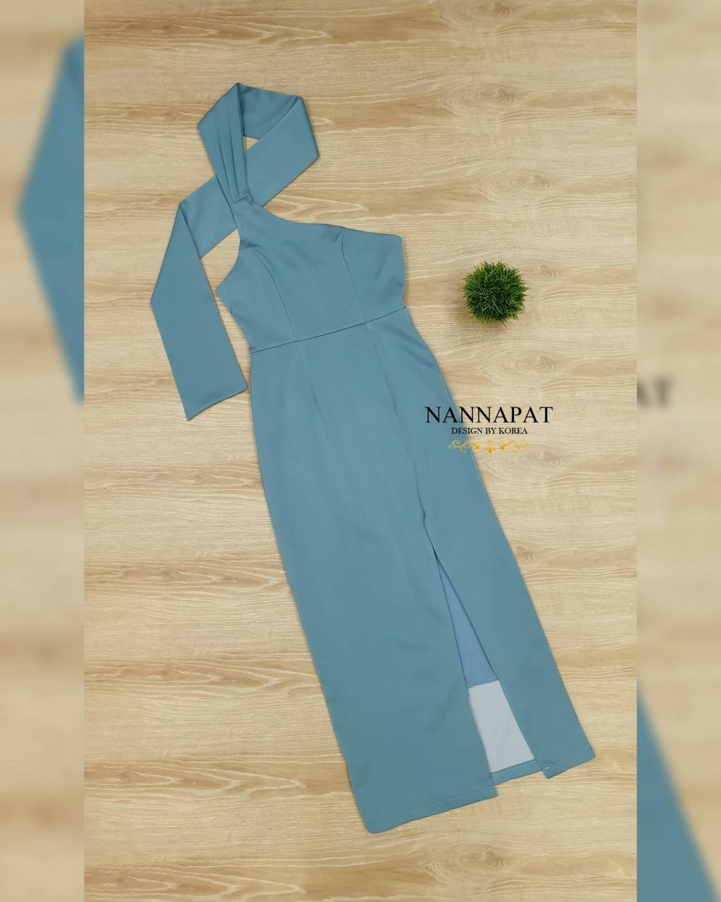 เดรสซิปหลังสะใบพันคอ