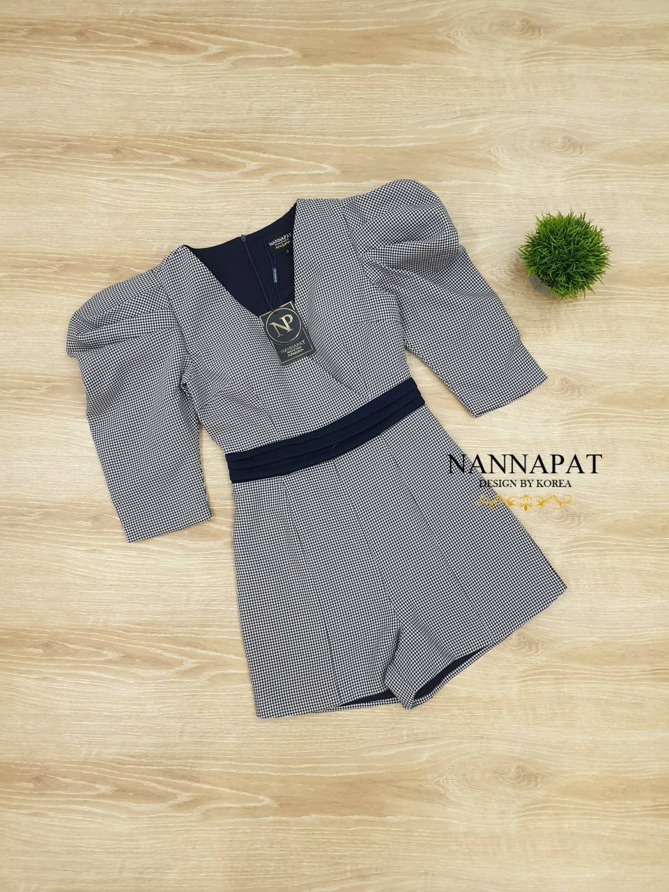 ผ้าทอลายตารางเล็ก