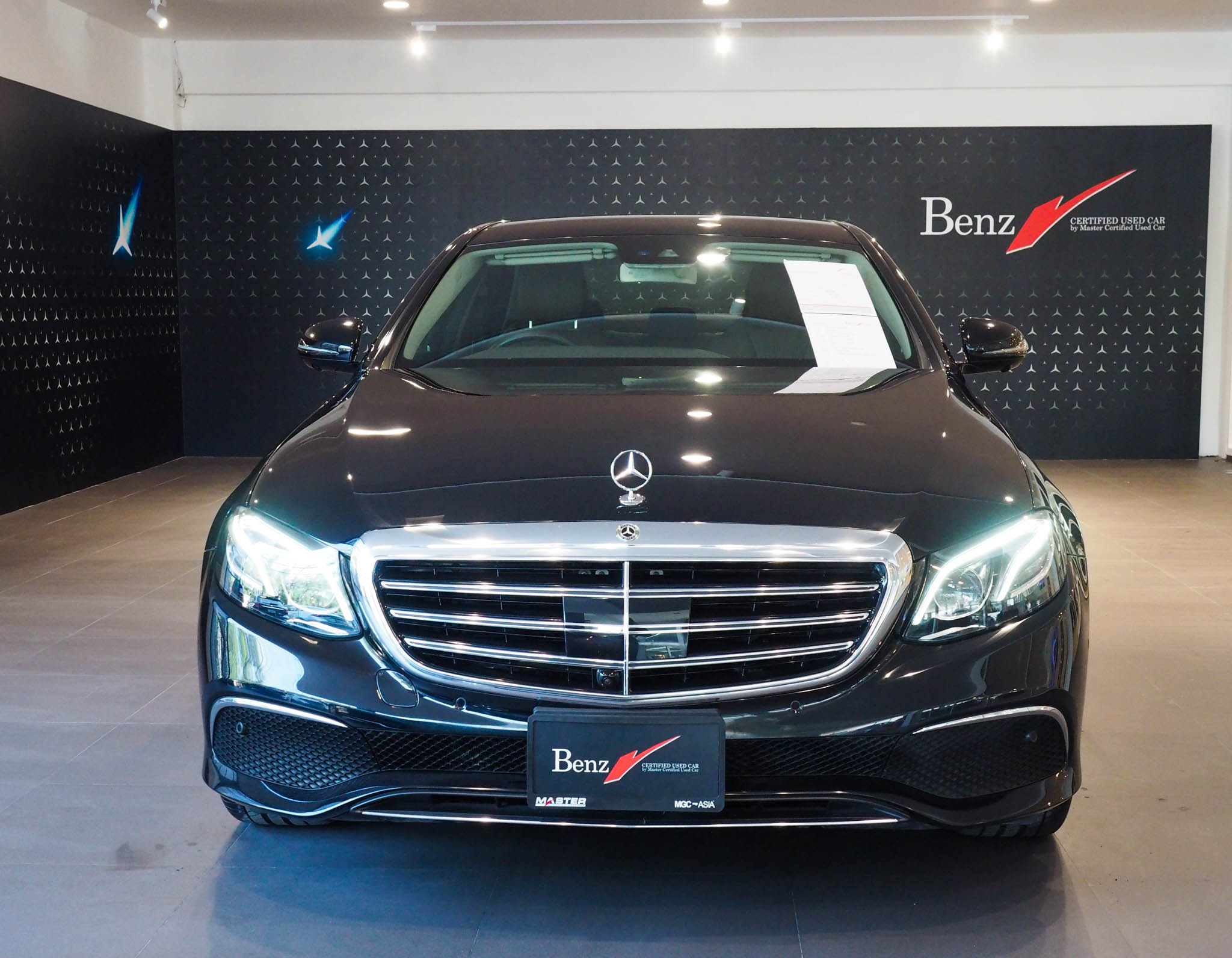 จองแล้ว E350e Exclusive Plug In Hybrid W213