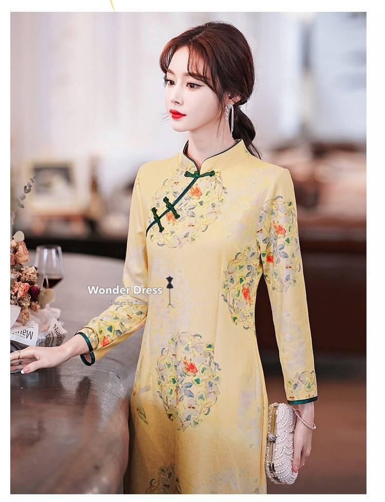 เดรสกี่เพ้าผ้าหนังกลับสีครีมทอง