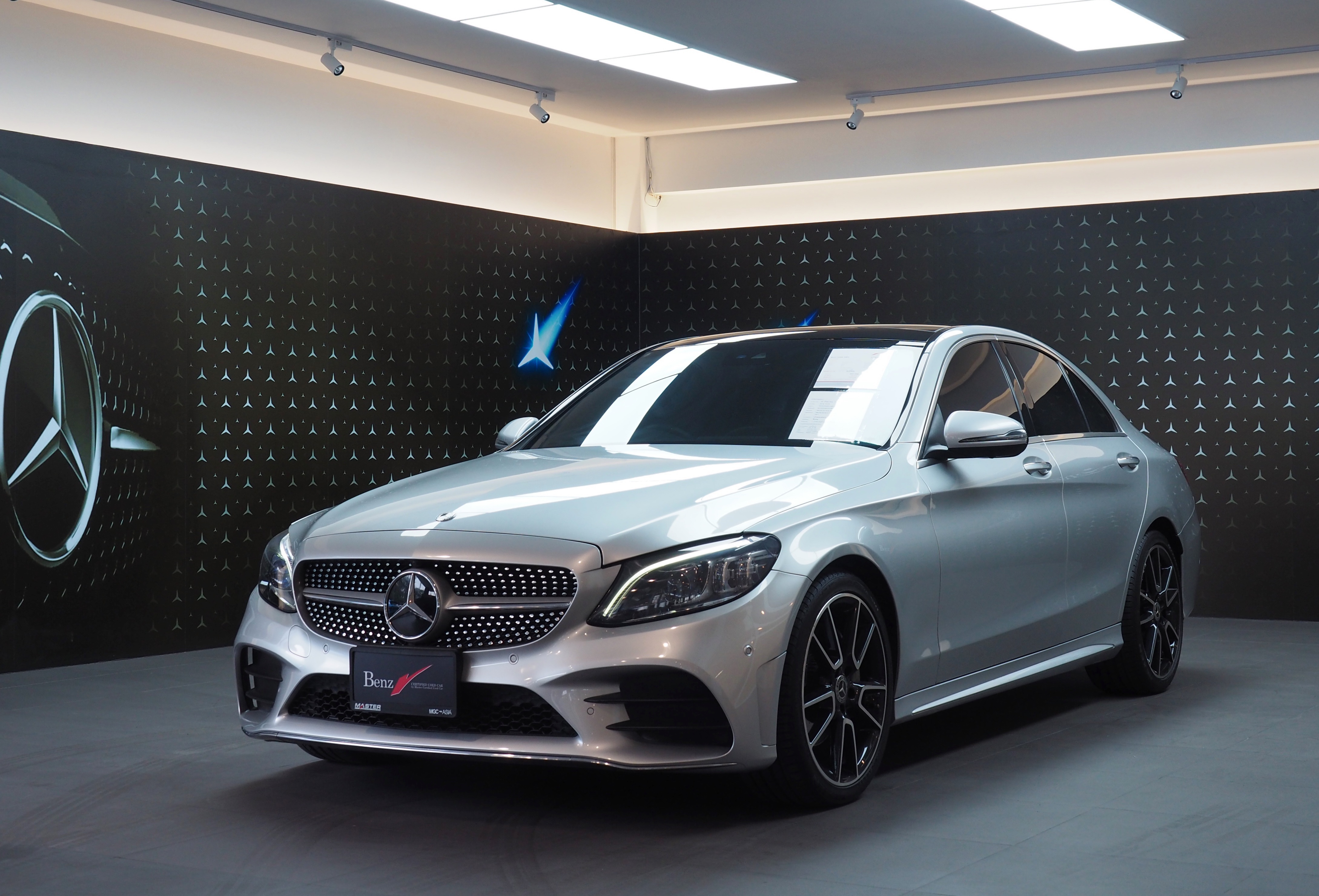 จองแล้ว C220d AMG Dynamic W205