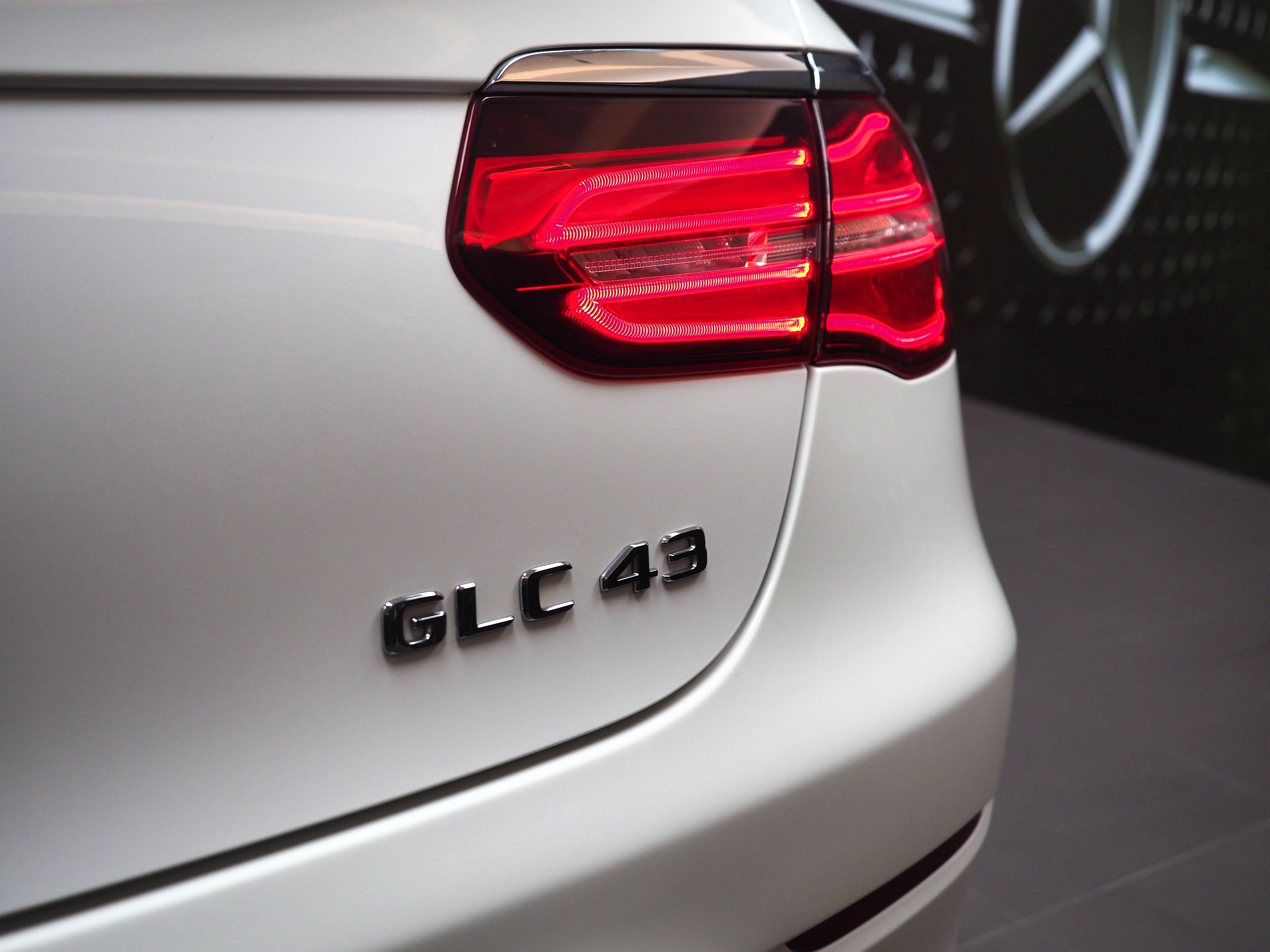 จองแล้ว GLC43 AMG Coupe 4Matic W253