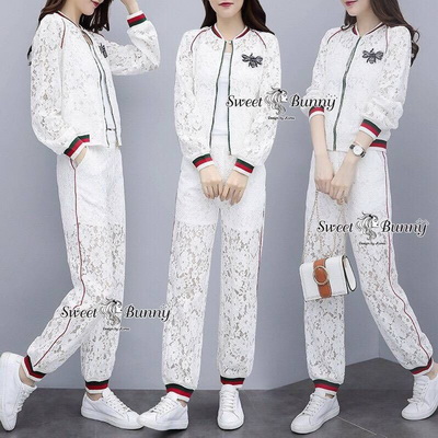 เสื้อแจ๊คเก็ตแขนยาวซิปหน้า ขอบยางริ้วเขียวแดงตรงอก