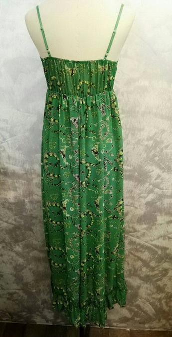 เดรสสายเดี่ยว คอวีจั๊ม