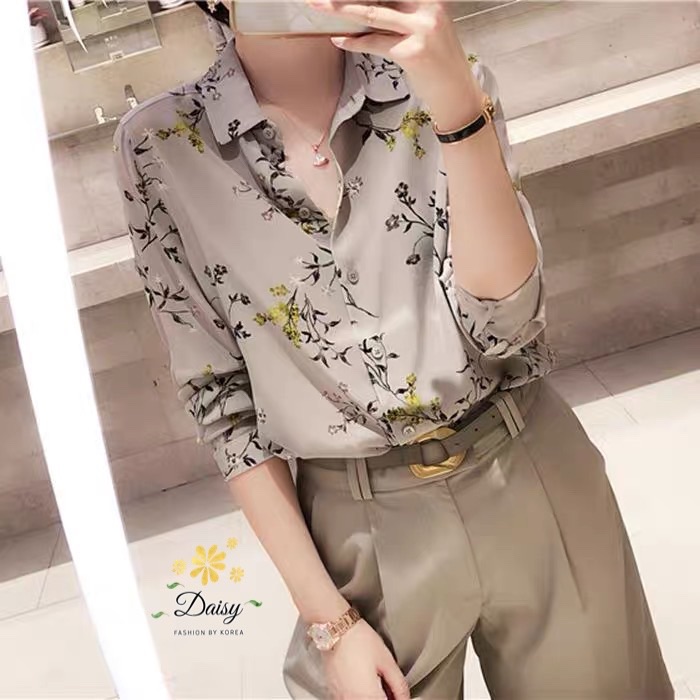 เสื้อคอเชิตงานสวยค่า