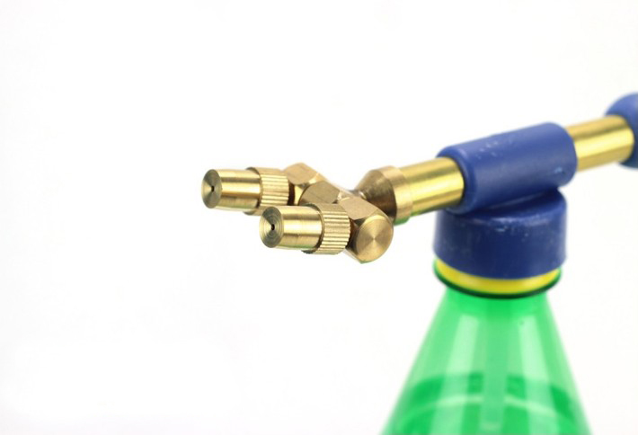 กระบอกฉีดน้ำ/ปืนพ่นน้ำ แรงดันสูง หัวทองเหลือง 2 หัว ปรับระดับได้ ใส่ขวดน้ำ
