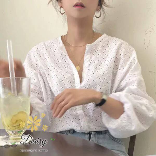 เสื้อลูกไม้คอตตอน คอกลม