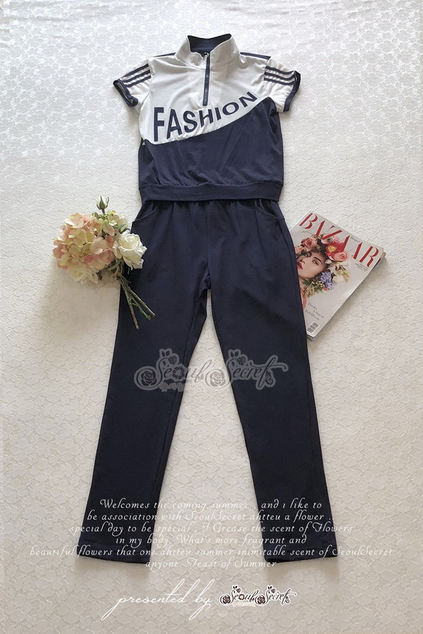 เสื้อยืดทรงแขนล้ำ ช่วงแขนคาดเเถบสปอต์
