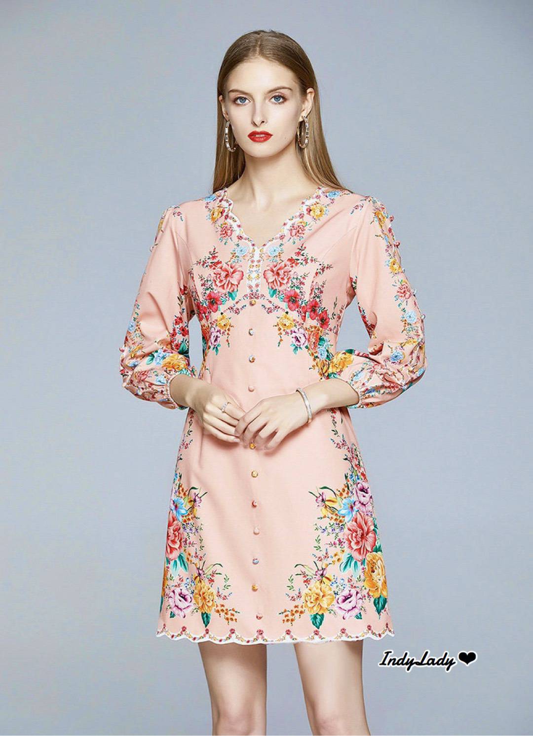 Dress สั้น แขน 5 ส่วน