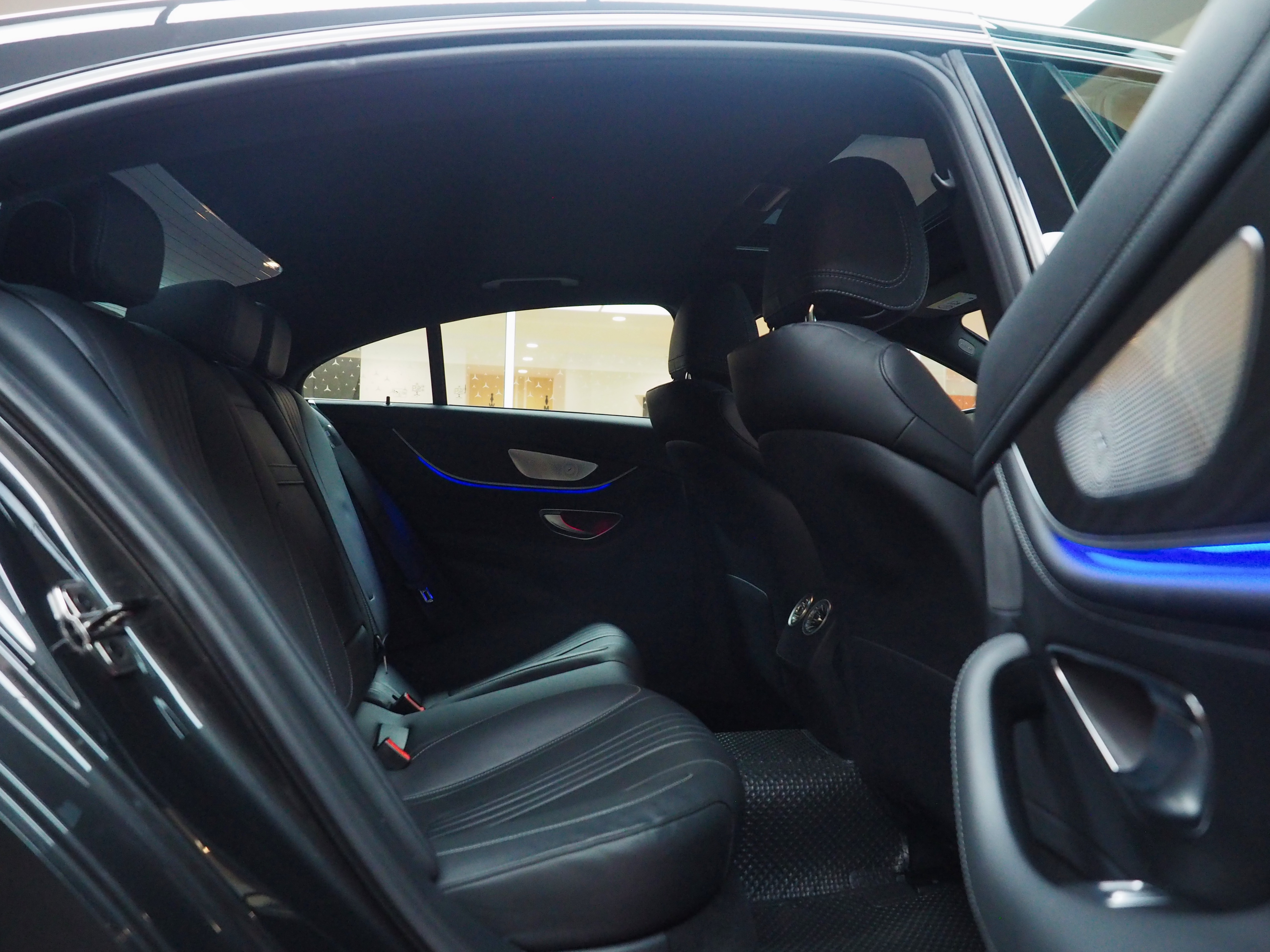 จองแล้ว CLS220d AMG Premium W257