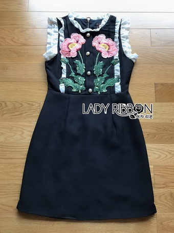 Lady Gloria Rosa Black Dress