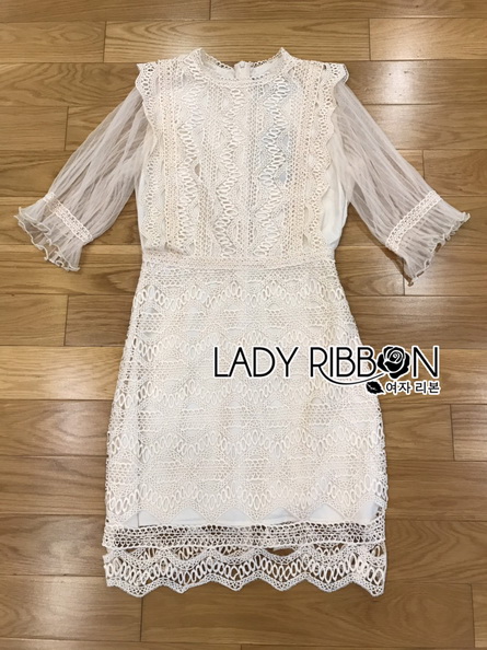 Mini Dress เดรสสั้นผ้าลูกไม้สีขาวงาช้าง