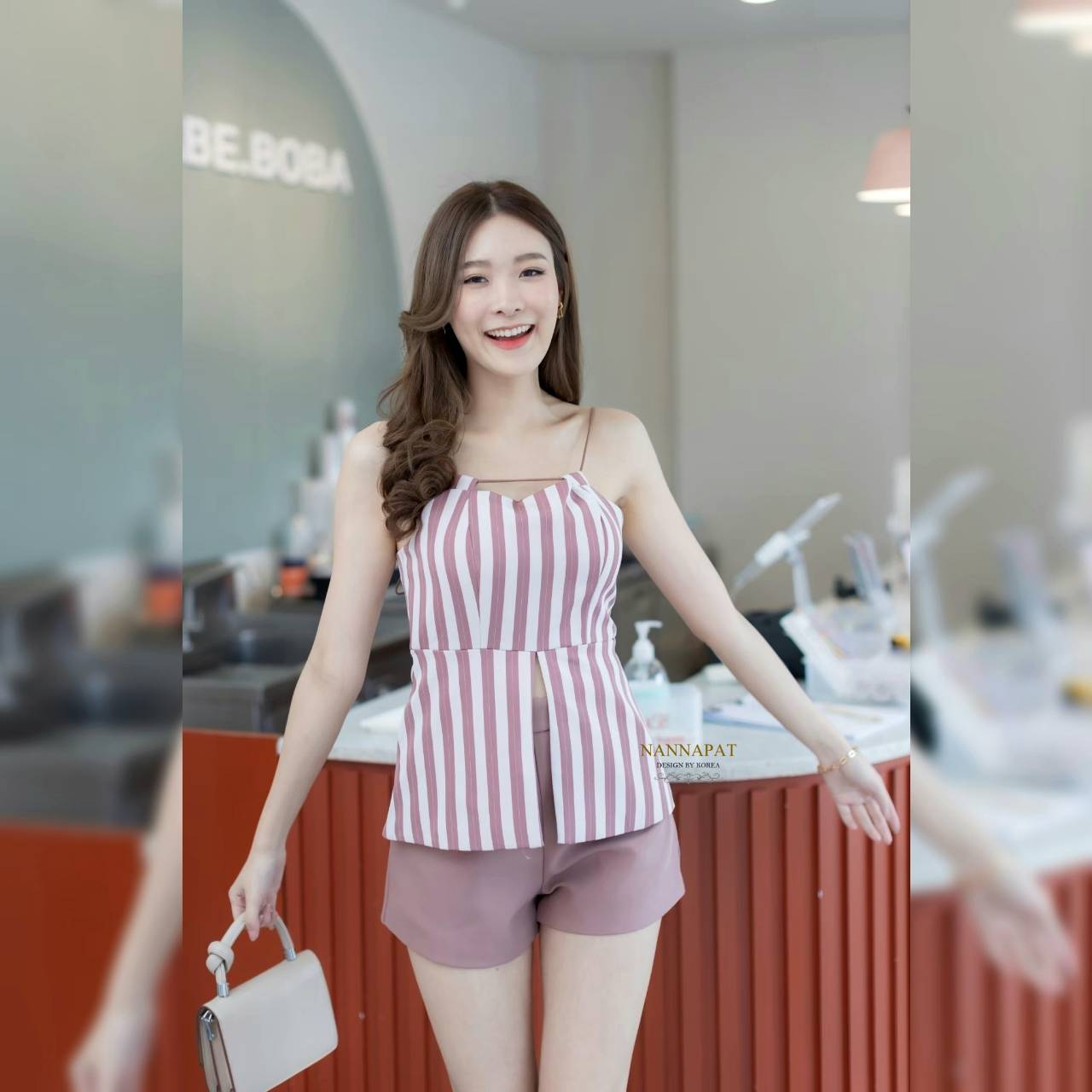 เสื้อสายเดี่ยวซิปหลัง ผ้าทอลาย