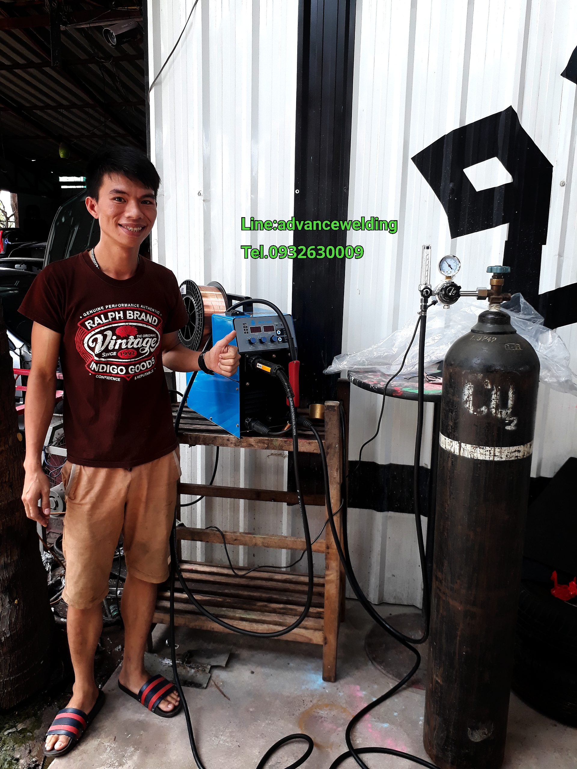 เครื่องเชื่อมซีโอทู UMINIรุ่นMIG200