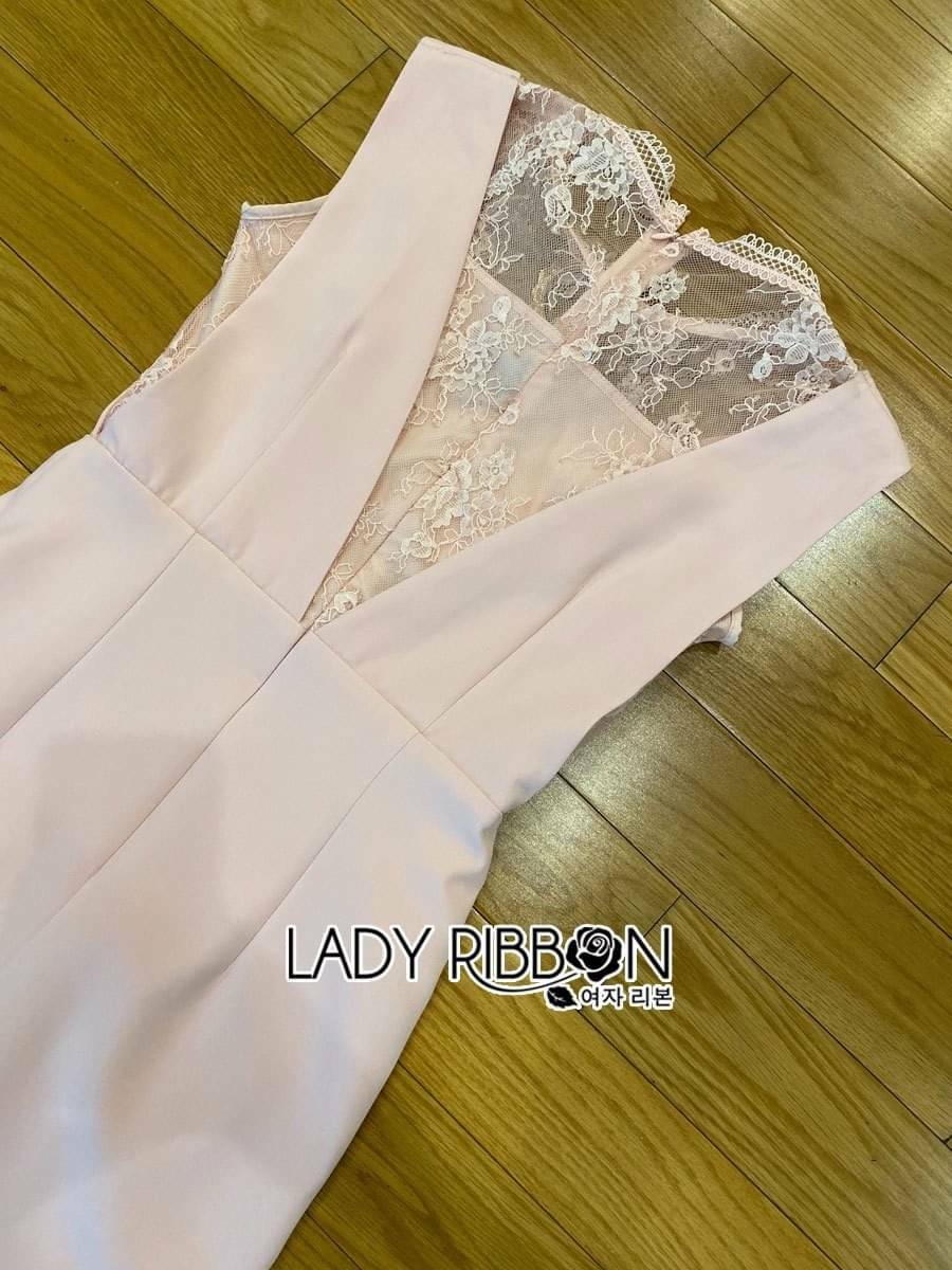 เดรสเข้ารูปพอดีตัวสีชมพู Lady Ribbon