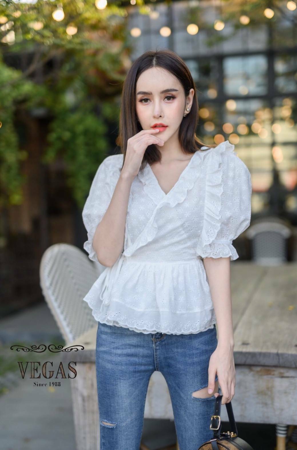 New เสื้อผ้าฉลุสวยๆ ฉลุลายทรงไขว้