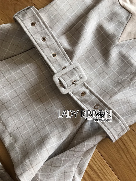 เซ็ตเสื้อยืดทรงสูทเข้าเซ็ตกับกางเกง