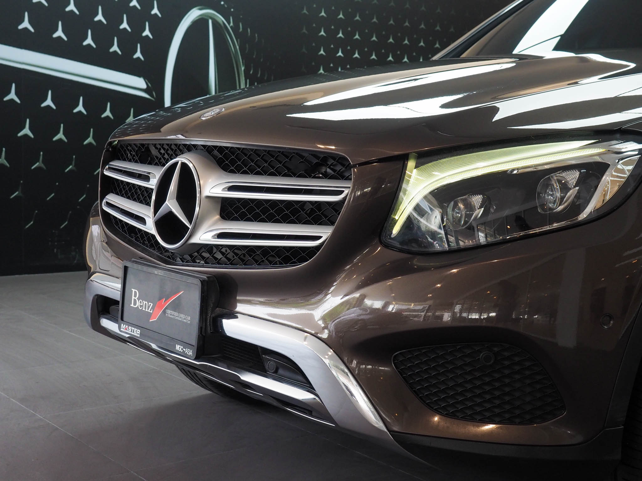 จองแล้ว GLC250d 4MATIC off-Road W253