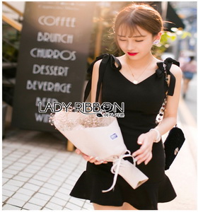 Lady Ribbon ค็อกเทลเดรสผ้าโพลีเอสเตอร์