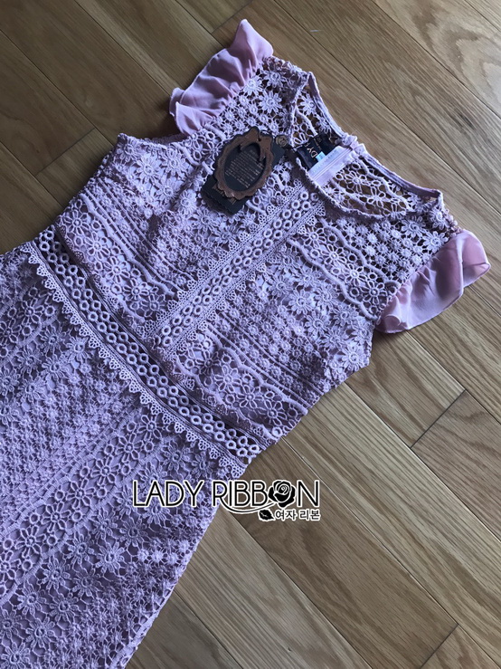 Mini Dress เดรสสั้นผ้าลูกไม้สีชมพูอ่อน