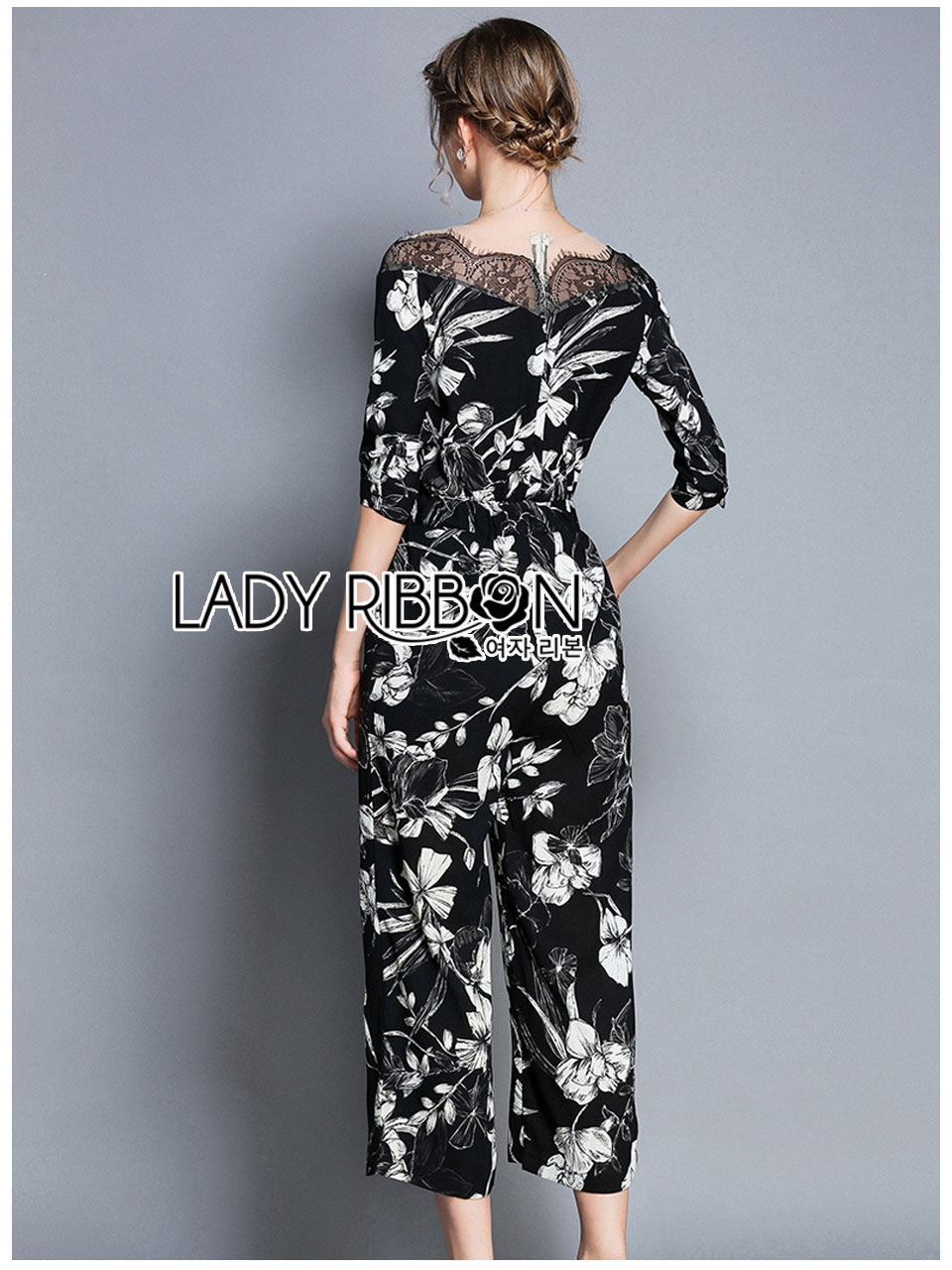 Black Jumpsuit จัมป์สูทขายาวสีดำพิมพ์ลายดอกไม้สีขาว