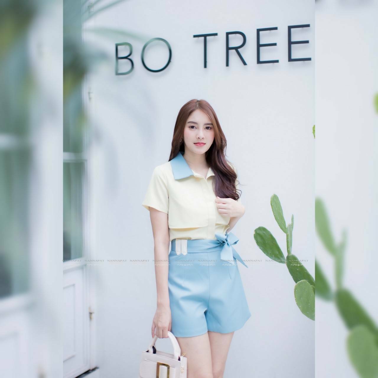 เสื้อคอปก กระดุมหน้า