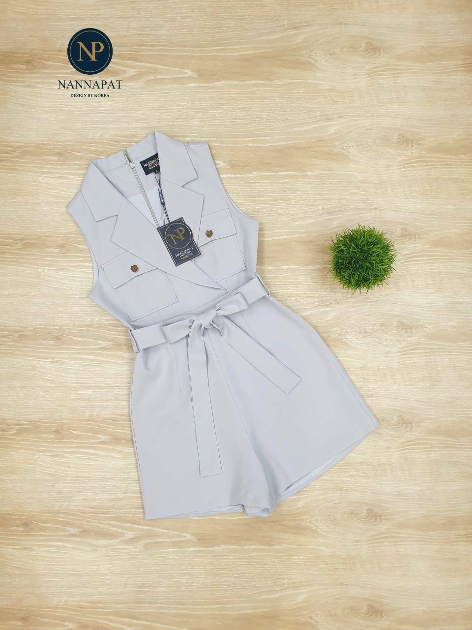 จั้มซิปหลัง มีกระเป๋าหน้า