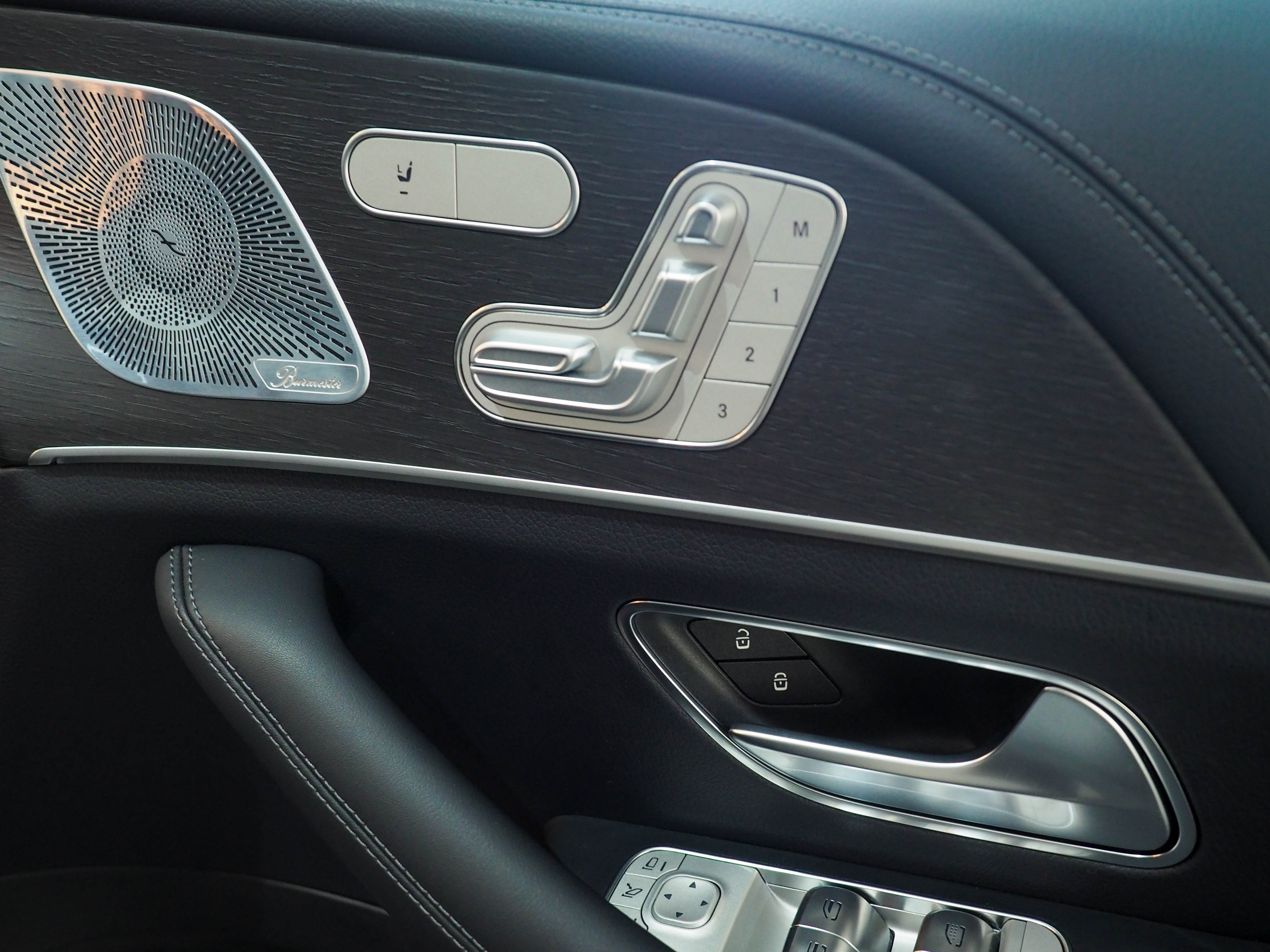 จองแล้ว GLE300d 4Matic AMG W167