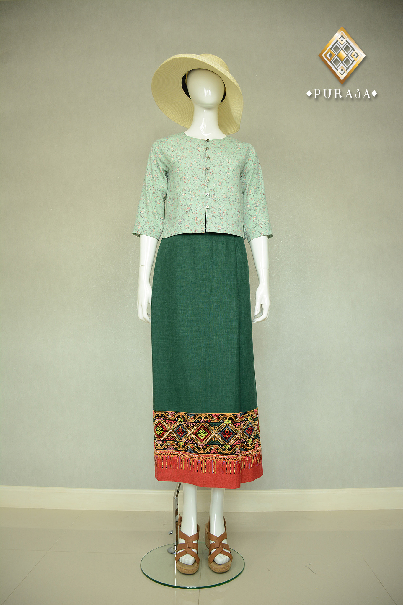 เสื้อลายดอก