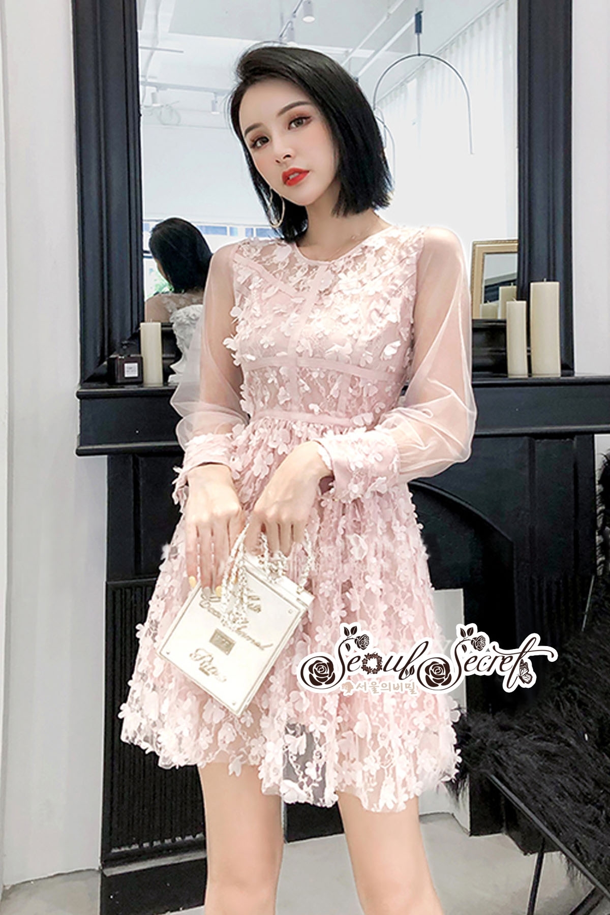 มินิเดรสสวยหรู โทนสีชมพูหวานๆลุคสาวแฟชั่นนิสตร้า