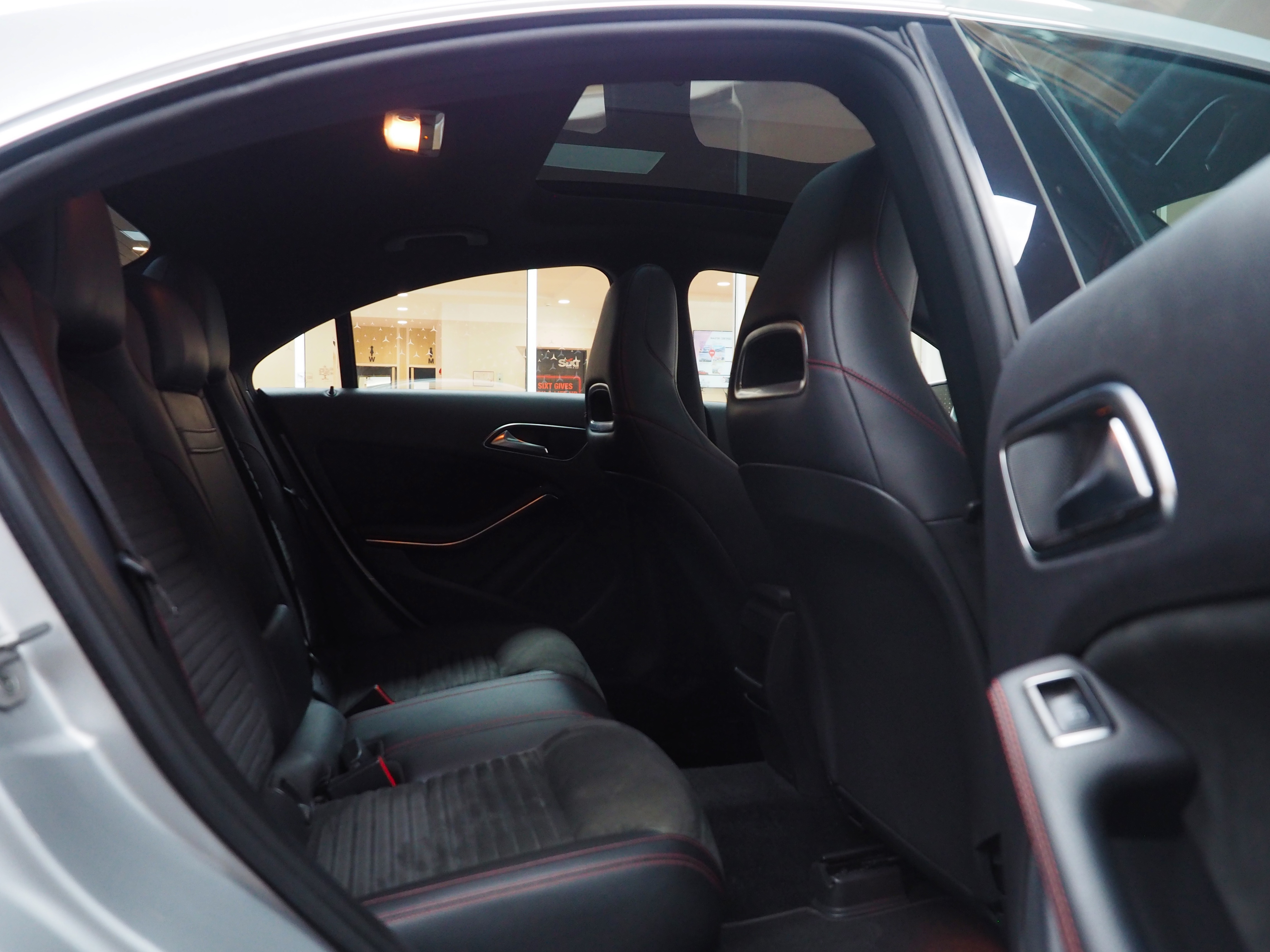 จองแล้ว CLA250 AMG W117