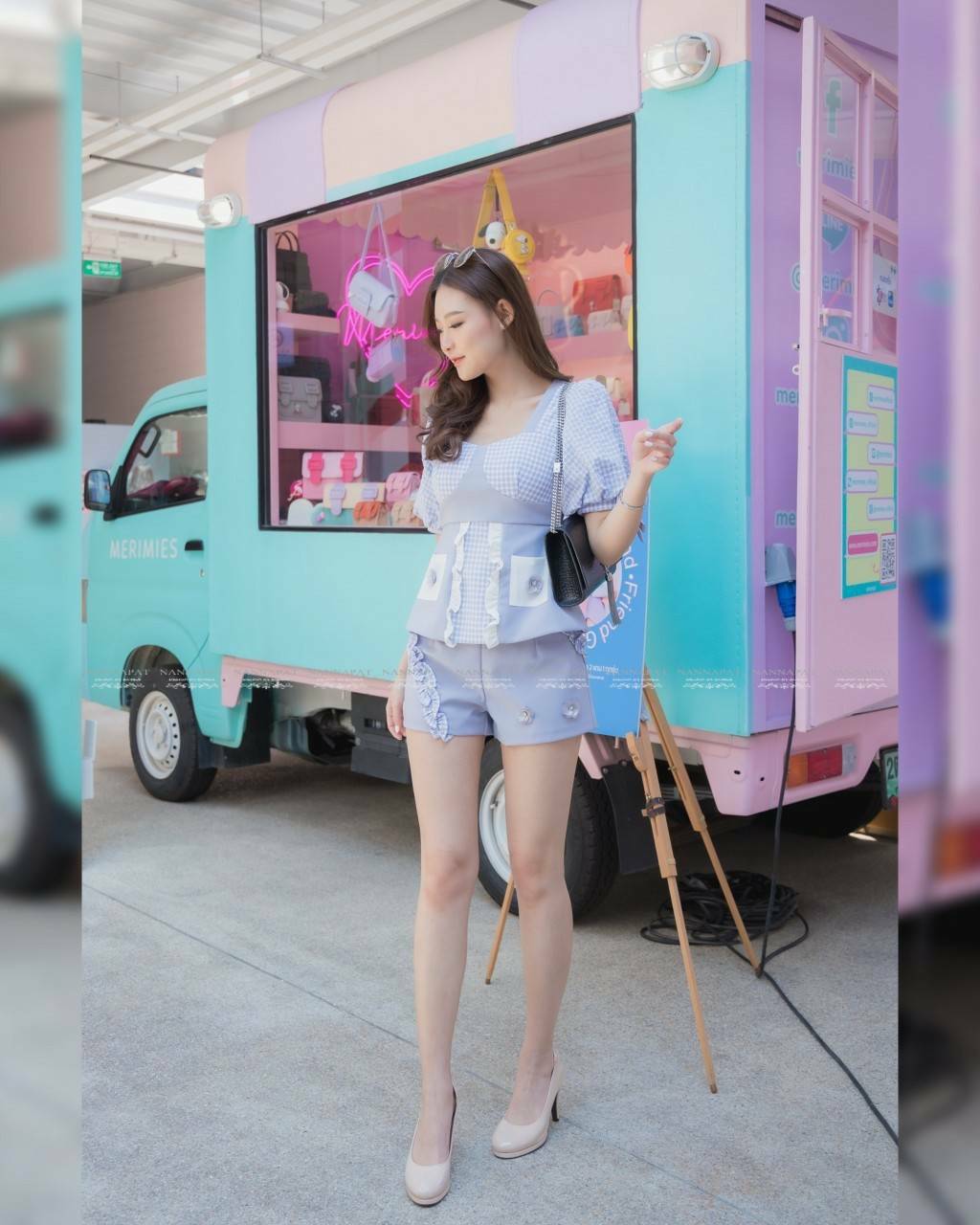 เสื้อซิปหลัง มีซับในอย่างดี