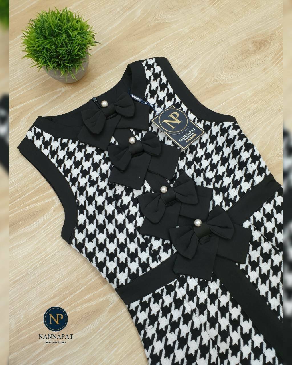 เดรสซิปหลังแต่งโบว์อกน่ารักๆ