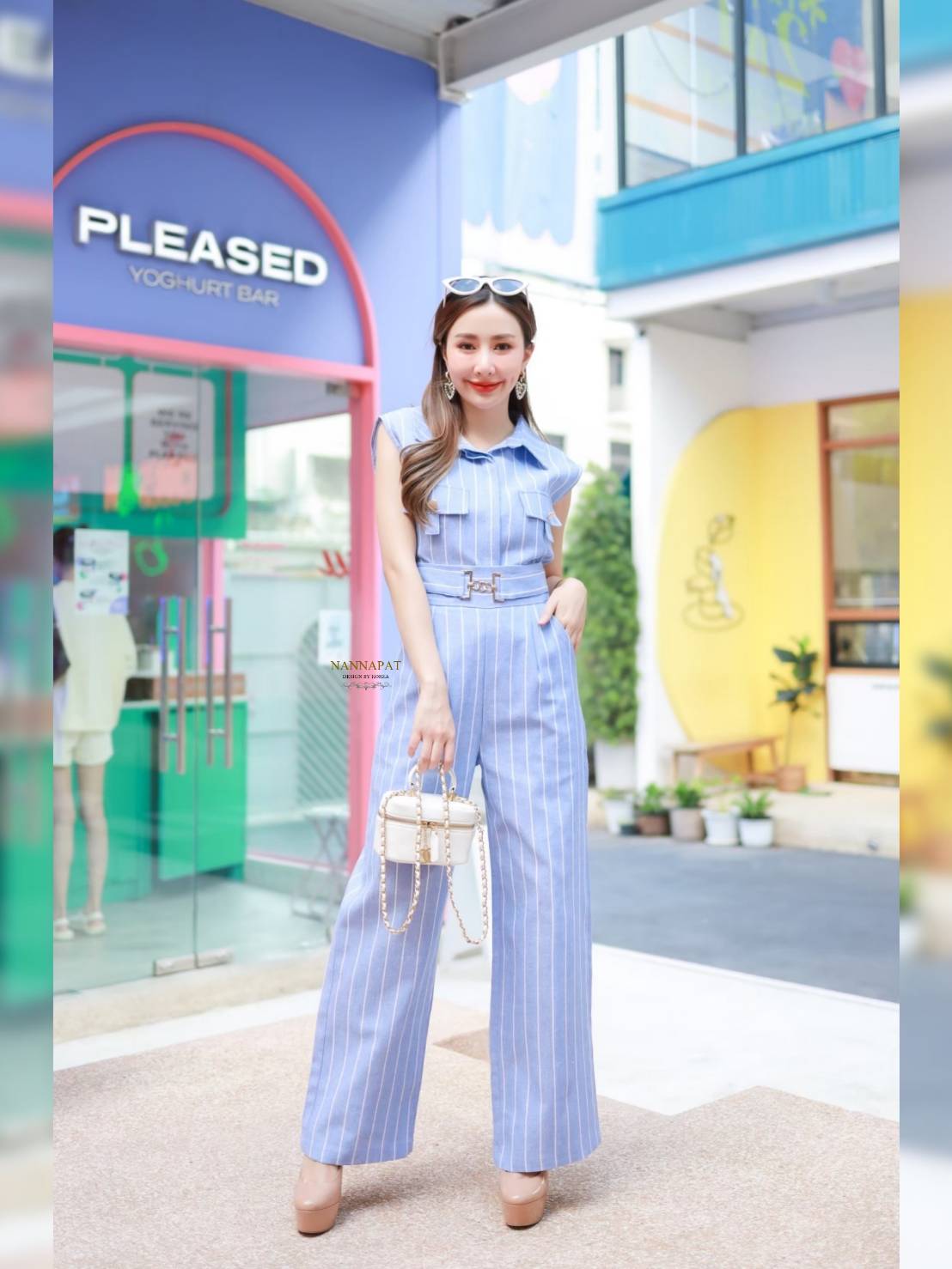ผ้าทอลายนะคะ หนานุ่มสีฟ้า