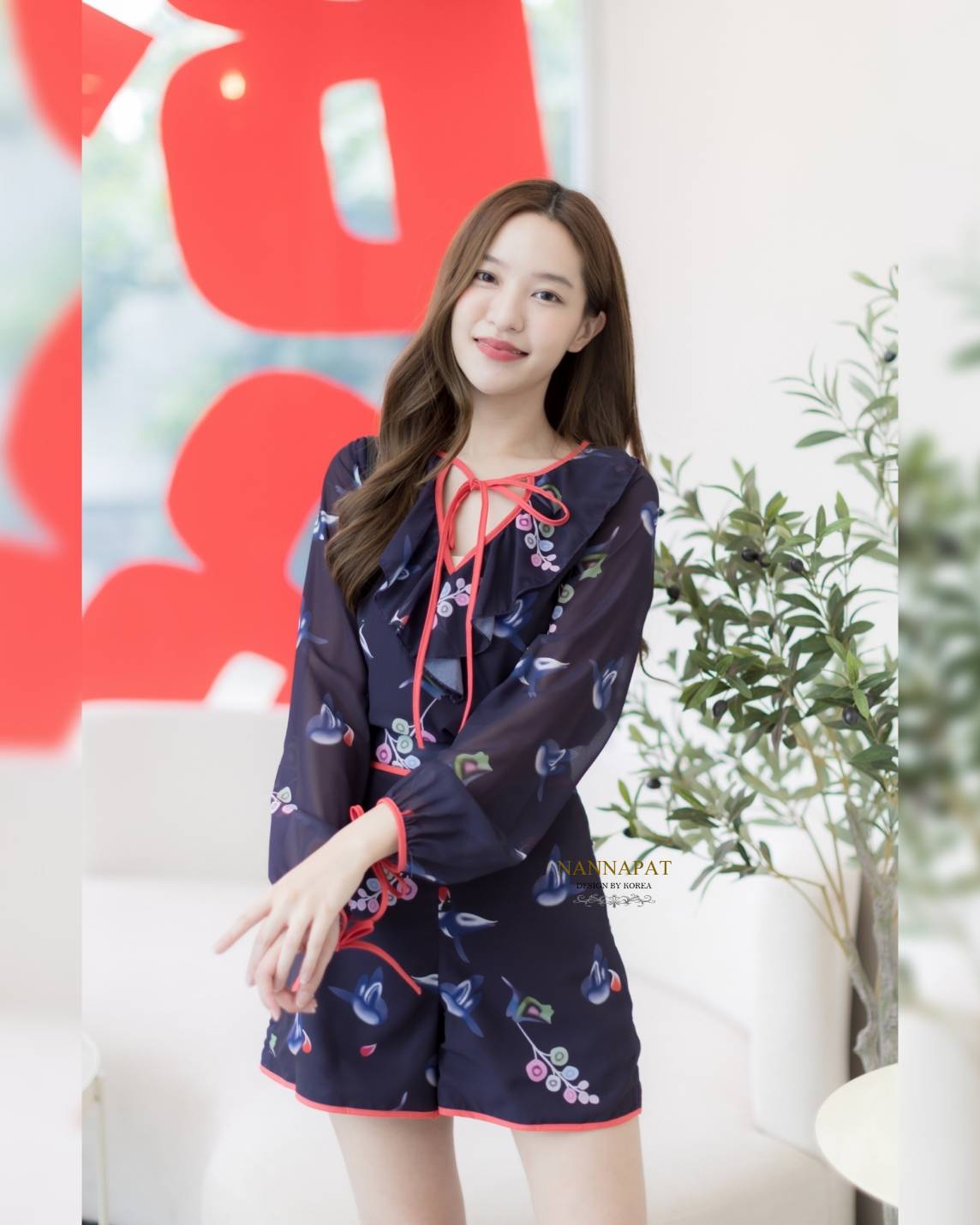 เสื้อซิปหลัง แต่งระบายอก ผูกโบว์