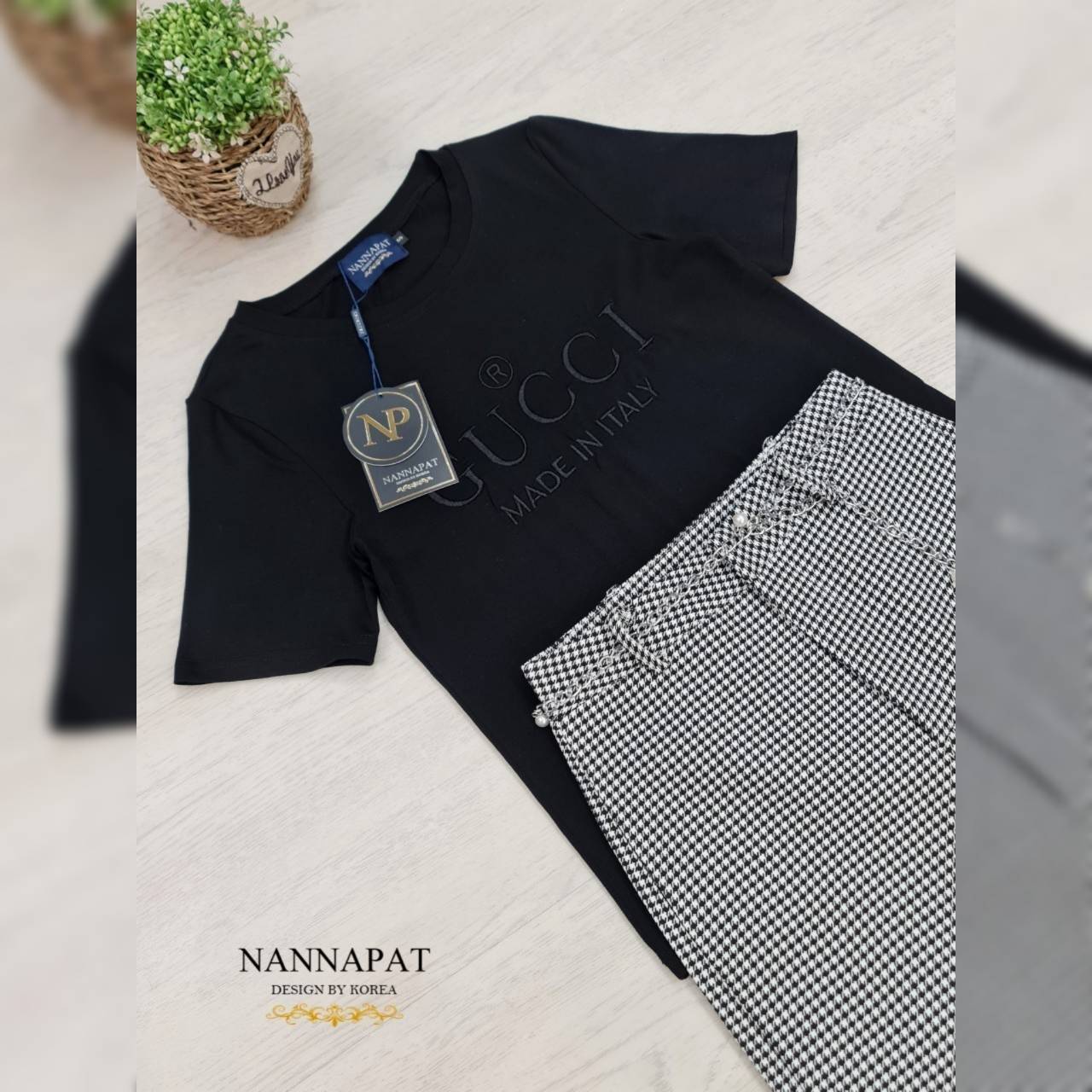 เสื้อผ้ายืดหนานุ่มเด้งปักลายกุชชี่สวย