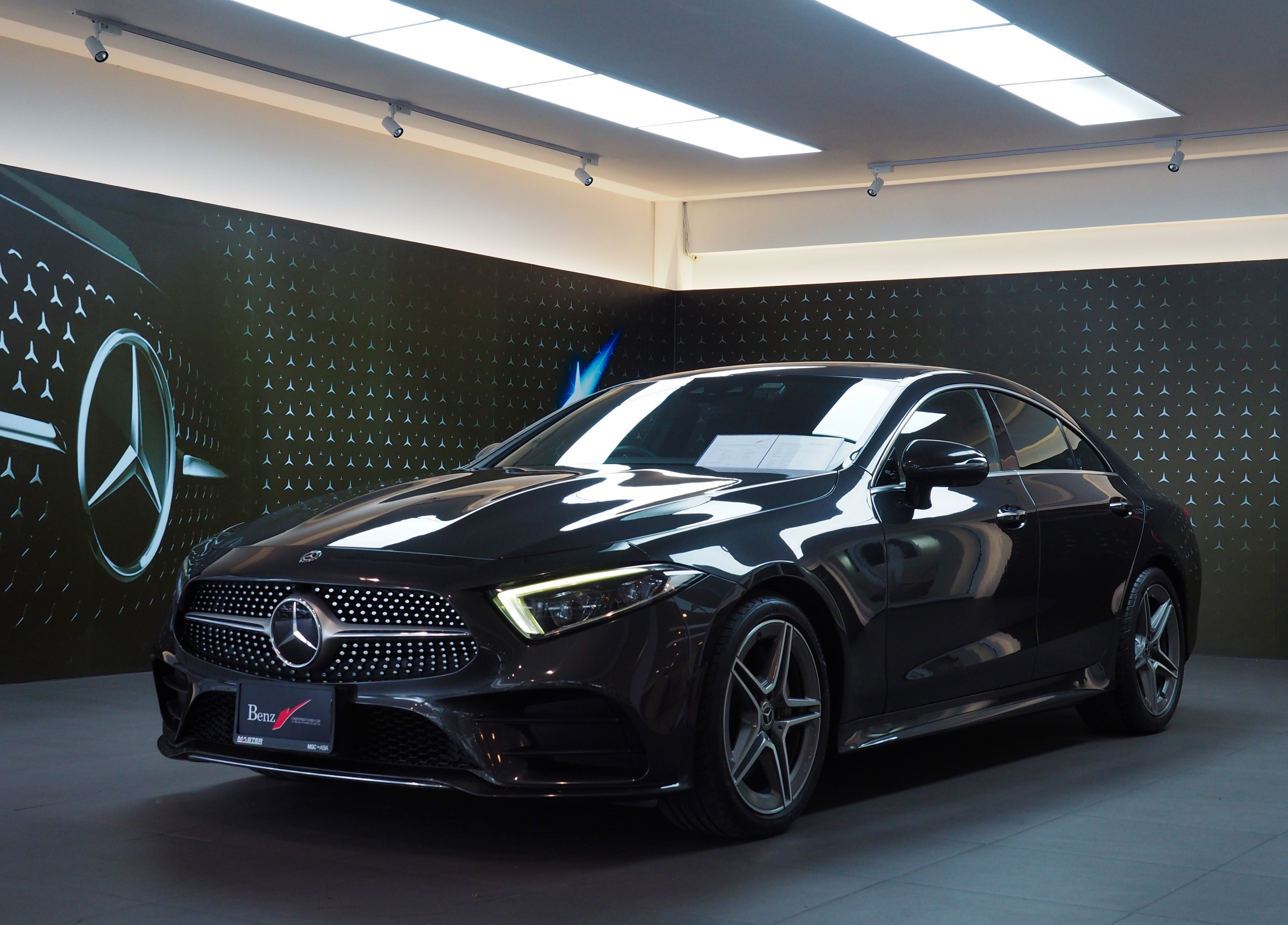 จองแล้ว CLS300d AMG Premium W257