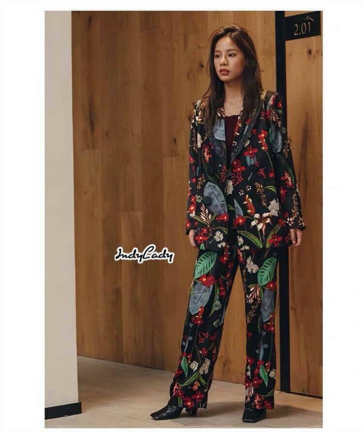 เสื้อแขนยาว คอปก ทรงสูท
