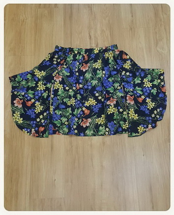 เสื้อลายดอกเกาหลี